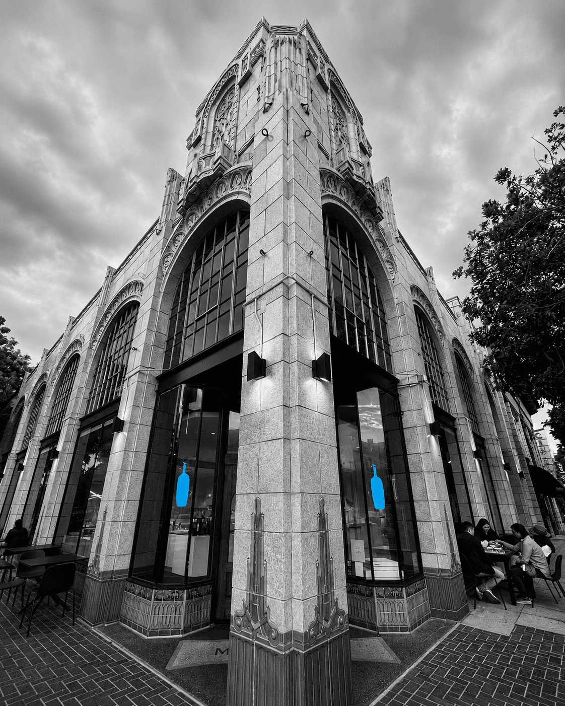 Blue Bottle Coffee in downtown San Mateo